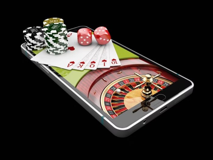qq303 user Mobile user and Brand